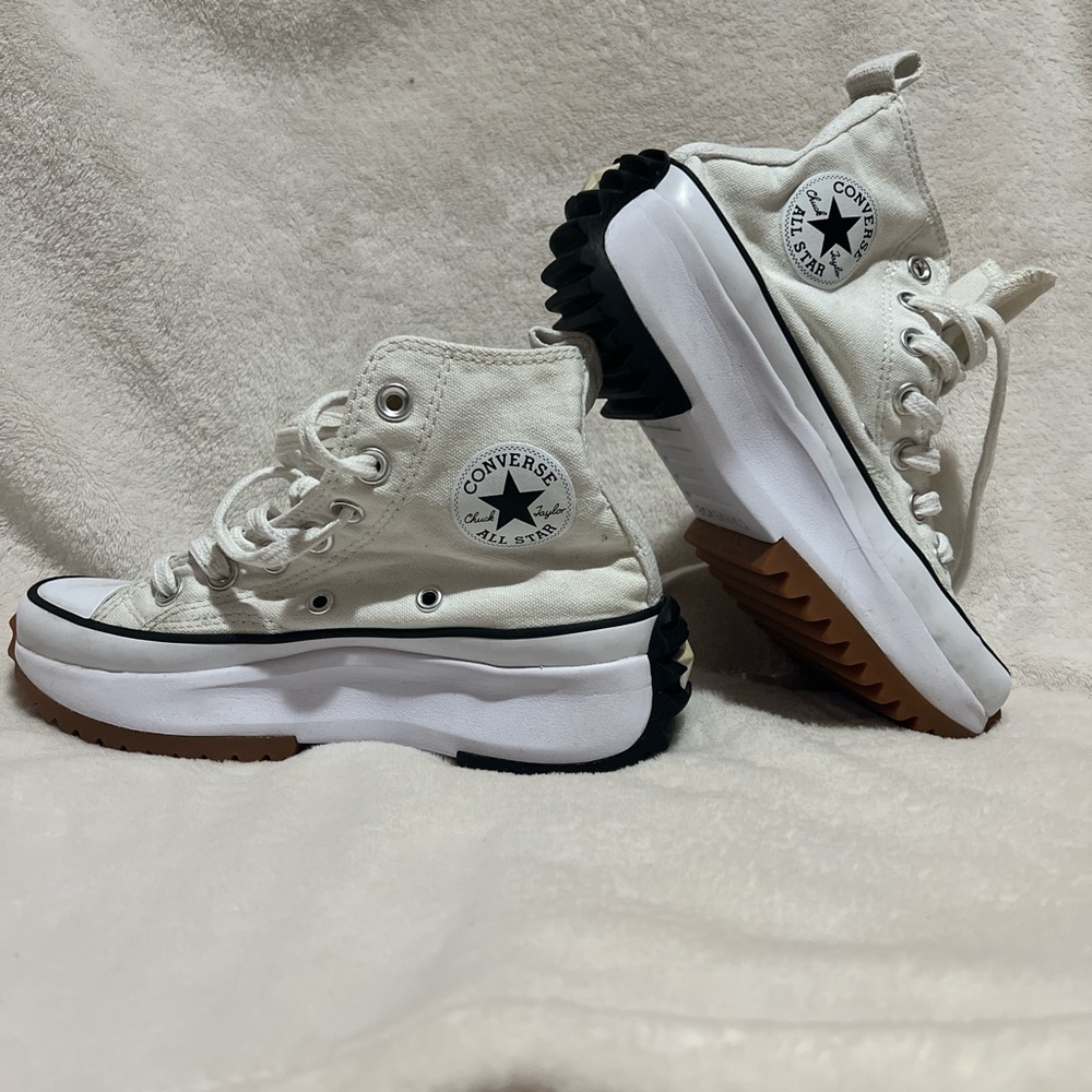 White Converse Run Star Hike Canvas Platform